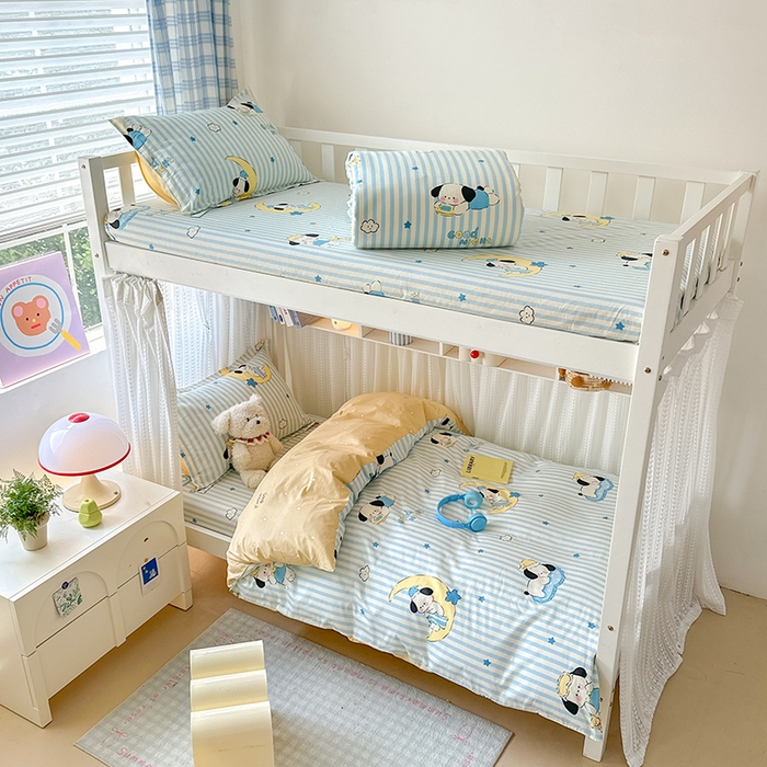 91家纺网 家纺一手货源 找家纺 拾物记 2025新款A类棉学生印花三件套 酣睡狗