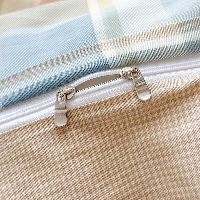 91家纺网 家纺一手货源 找家纺 拾物记 2025新款A类棉学生印花三件套 欢乐熊宝