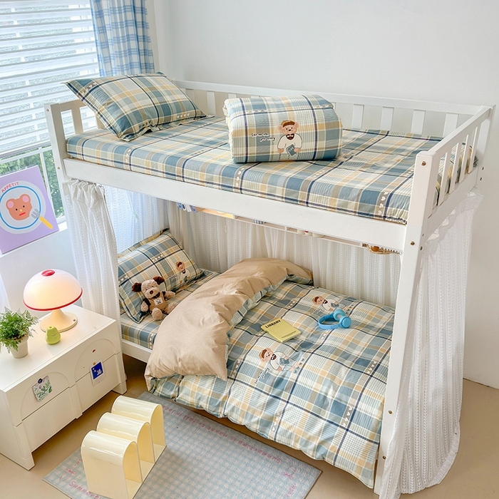 91家纺网 家纺一手货源 找家纺 拾物记 2025新款A类棉学生印花三件套 欢乐熊宝