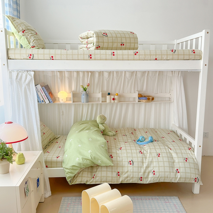 91家纺网 家纺一手货源 找家纺 拾物记 2025新款A类棉学生印花三件套 恋樱