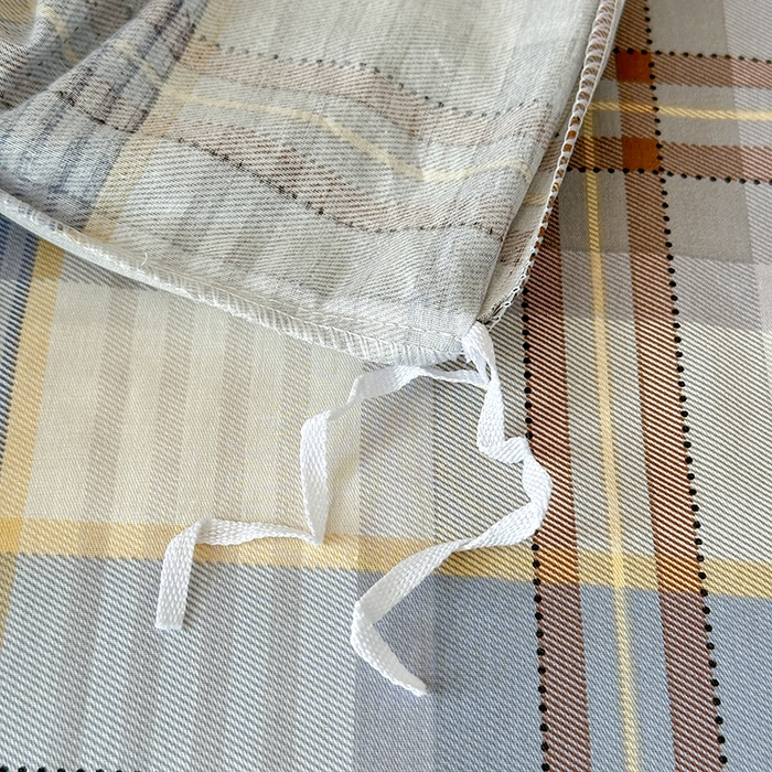 91家纺网 家纺一手货源 找家纺 拾物记 2025新款A类棉学生印花三件套 魅彩格