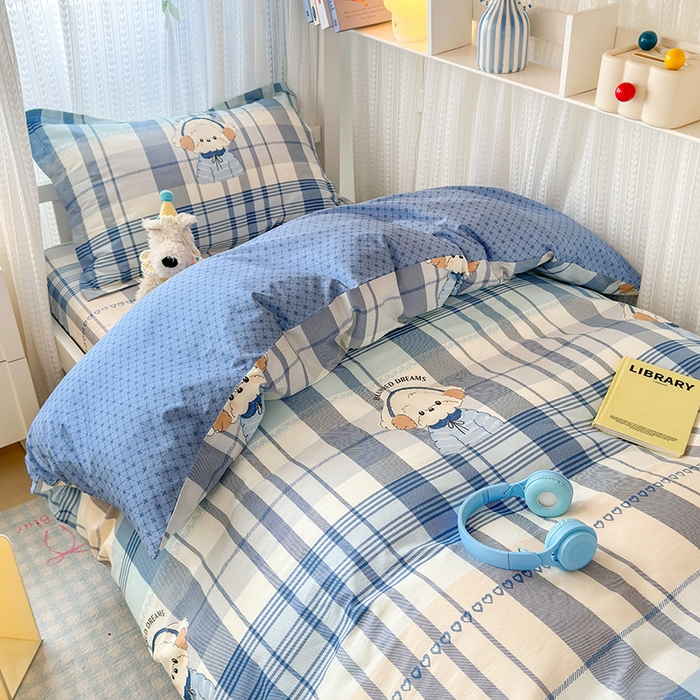 91家纺网 家纺一手货源 找家纺 拾物记 2025新款A类棉学生印花三件套 萌萌西高地