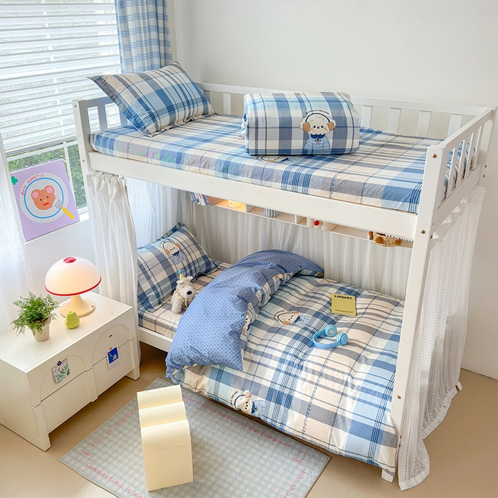 91家纺网 家纺一手货源 找家纺 拾物记 2025新款A类棉学生印花三件套 萌萌西高地