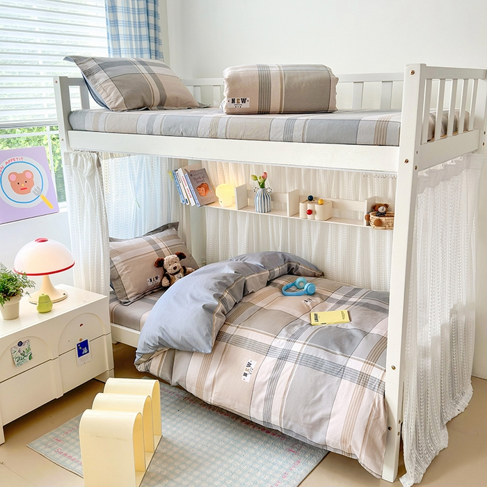 91家纺网 家纺一手货源 找家纺 拾物记 2025新款A类棉学生印花三件套 时尚之都