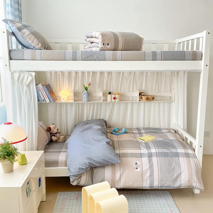 91家纺网 家纺一手货源 找家纺 拾物记 2025新款A类棉学生印花三件套 时尚之都