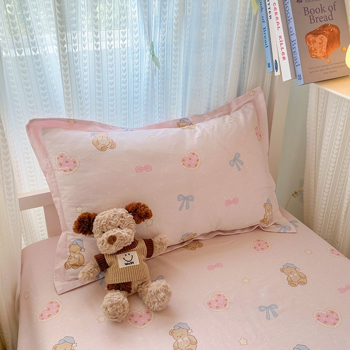 91家纺网 家纺一手货源 找家纺 拾物记 2025新款A类棉学生印花三件套 甜心宝贝