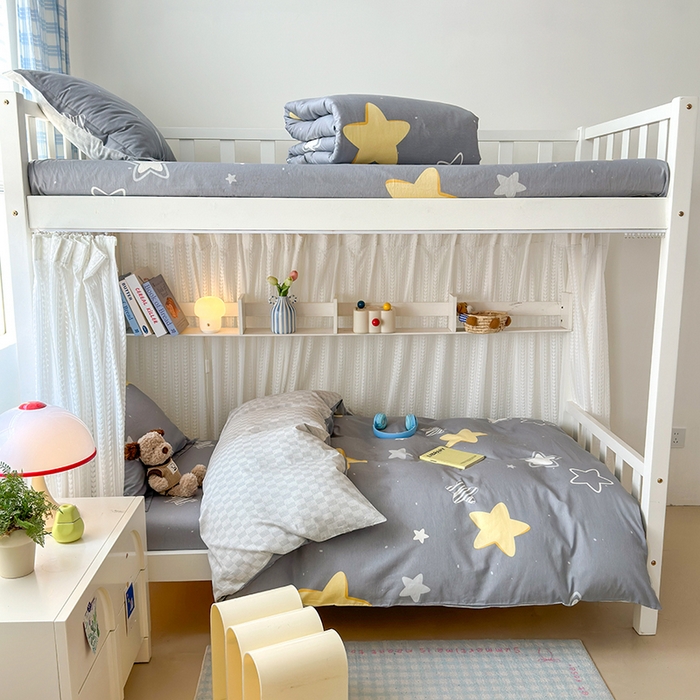 91家纺网 家纺一手货源 找家纺 拾物记 2025新款A类棉学生印花三件套 万里星辰