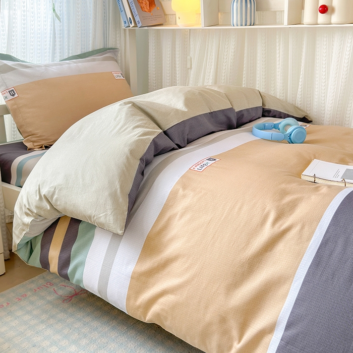 91家纺网 家纺一手货源 找家纺 拾物记 2025新款A类棉学生印花三件套 西利亚-绿