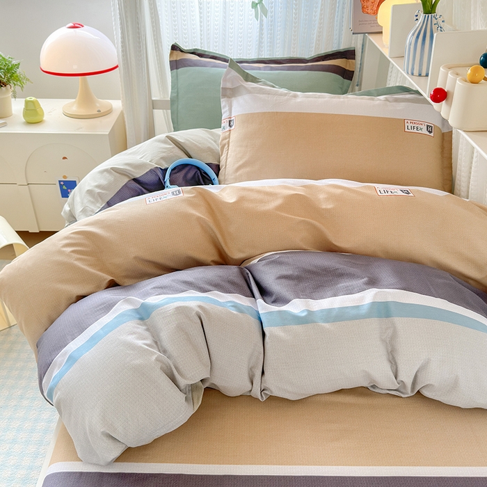 91家纺网 家纺一手货源 找家纺 拾物记 2025新款A类棉学生印花三件套 西利亚-绿