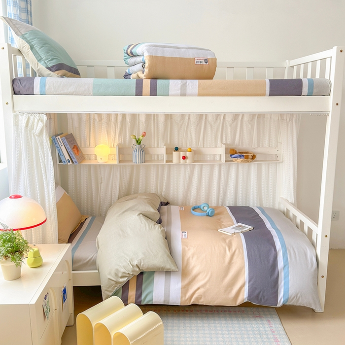 91家纺网 家纺一手货源 找家纺 拾物记 2025新款A类棉学生印花三件套 西利亚-绿