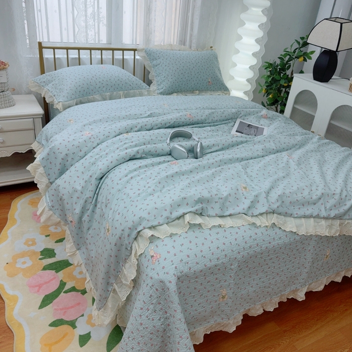 91家纺网 家纺一手货源 找家纺 暖居 2025春夏款高温砂洗棉花床盖三件套被套四件套同款纯棉夏被空调被四季  碎碎兔蓝