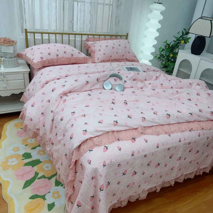 91家纺网 家纺一手货源 找家纺 暖居 2025春夏款高温砂洗棉花床盖三件套被套四件套同款纯棉夏被空调被四季  草莓公主