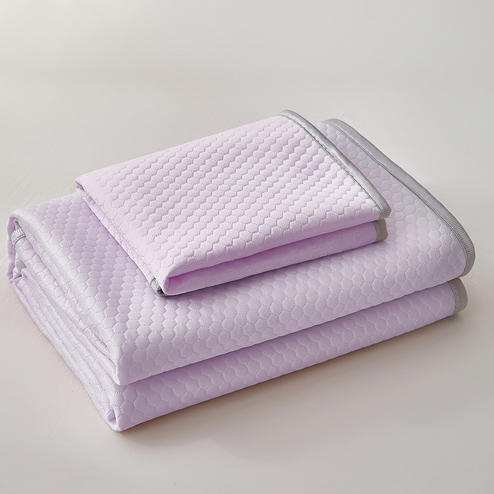 91家纺网 家纺一手货源 找家纺 希廷顿2025新款凉感丝冰豆豆凉席两件套三件套 紫色