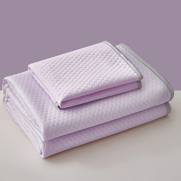 91家纺网 家纺一手货源 找家纺 希廷顿2025新款凉感丝冰豆豆凉席两件套三件套 紫色