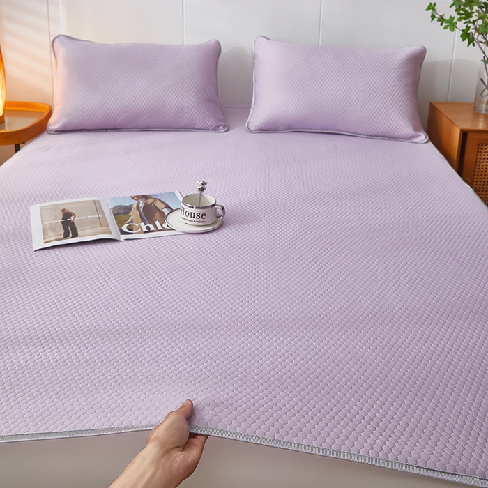 91家纺网 家纺一手货源 找家纺 希廷顿2025新款凉感丝冰豆豆凉席两件套三件套 紫色