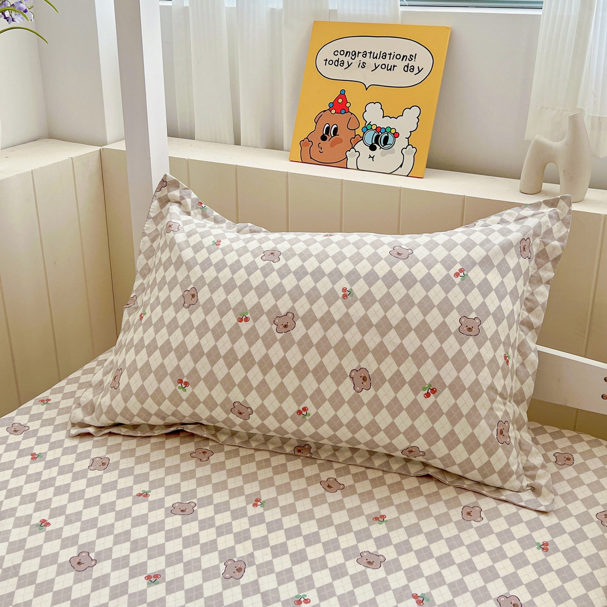 91家纺网 家纺一手货源 找家纺 春雨家居 2025新款学生季全棉三件套（预留缩水） 7.菱格小果