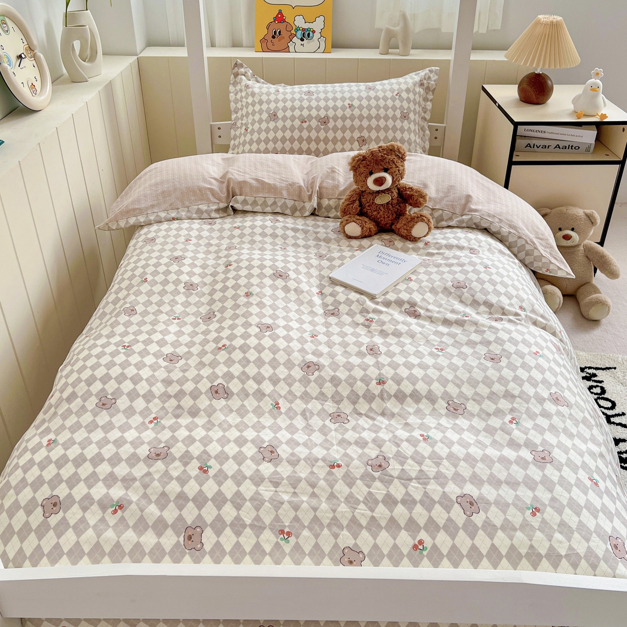 91家纺网 家纺一手货源 找家纺 春雨家居 2025新款学生季全棉三件套（预留缩水） 7.菱格小果