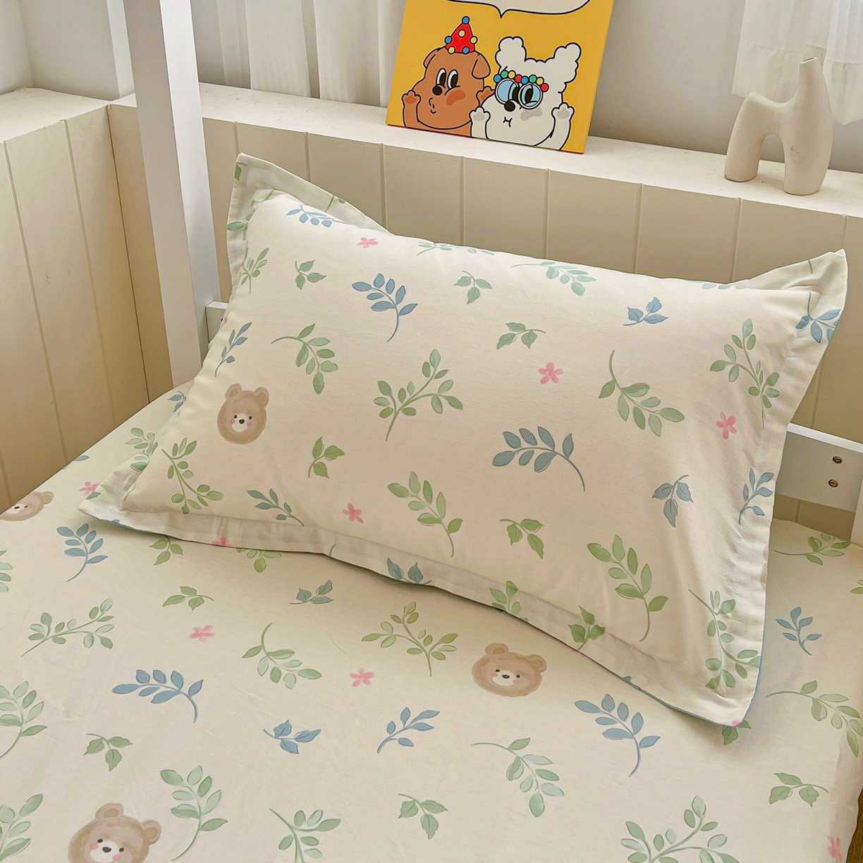 91家纺网 家纺一手货源 找家纺 春雨家居 2025新款学生季全棉三件套（预留缩水） 22.叶中萌熊