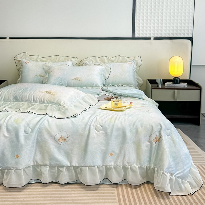 91家纺网 家纺一手货源 找家纺 凤杰家纺 2025新款玉锦缎夏被四件套 梅花蓝
