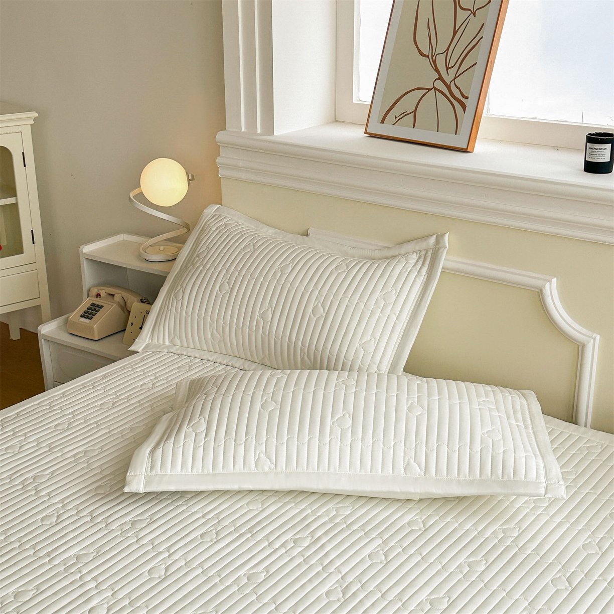 91家纺网 家纺一手货源 找家纺 雯豆家纺 2025新款加厚夹棉床褥子防滑床垫床护垫纯色素色绗缝垫子 爱心熊-床褥款月光白