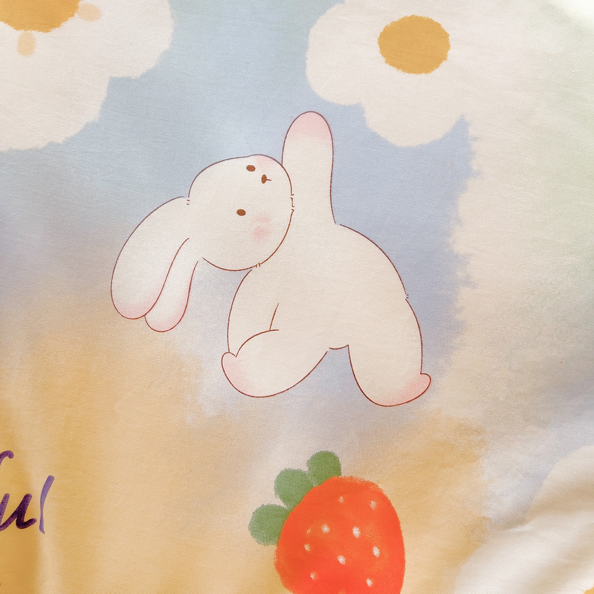 91家纺网 家纺一手货源 找家纺 依庭 2025新款全棉印花学生三件套宿舍三件套全棉三件套纯棉三件套 花蜜草莓