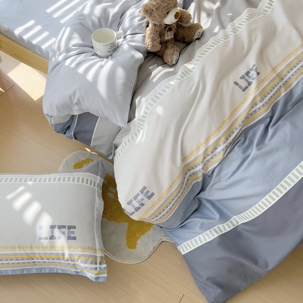 91家纺网 家纺一手货源 找家纺 依庭 2025新款全棉印花学生三件套宿舍三件套全棉三件套纯棉三件套 慕尼