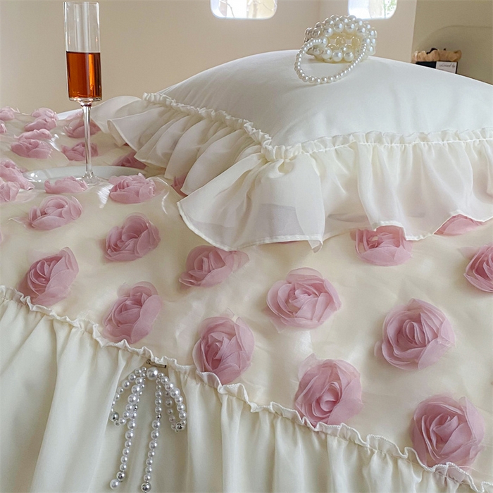 91家纺网 家纺一手货源 找家纺 庭笙 2025新款梦幻纱立体玫瑰高定款法式蕾丝边四件套-玫瑰之恋 玫瑰之恋奶油白