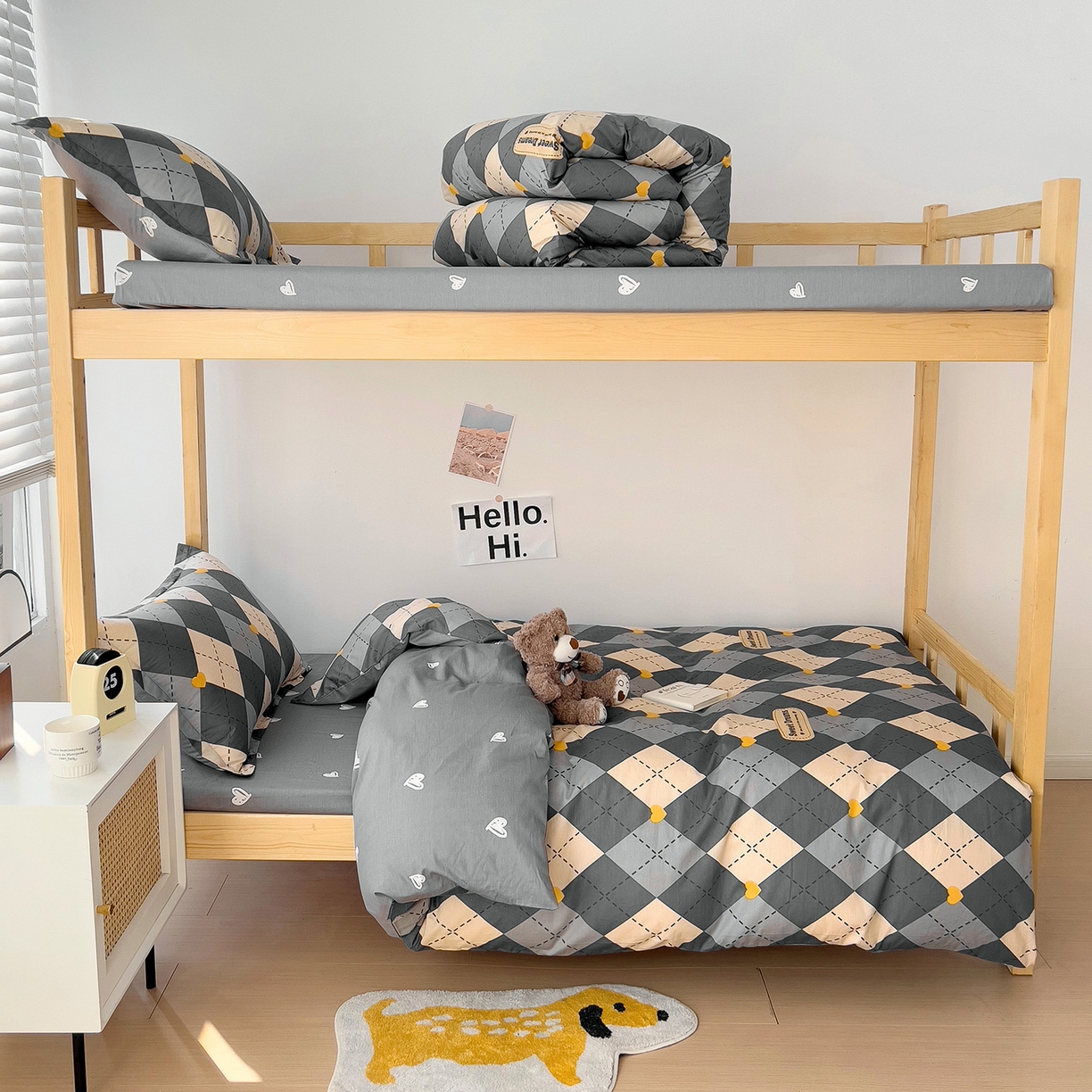 91家纺网 家纺一手货源 找家纺 依庭 2025新款全棉印花学生三件套宿舍三件套全棉三件套纯棉三件套 格韵空间