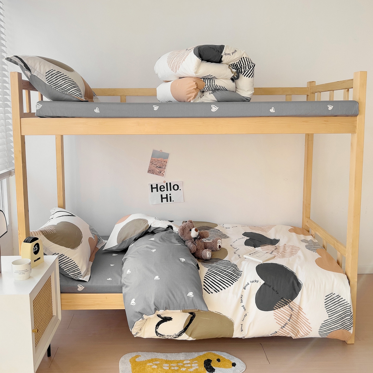 91家纺网 家纺一手货源 找家纺 依庭 2025新款全棉印花学生三件套宿舍三件套全棉三件套纯棉三件套 卡布奇诺