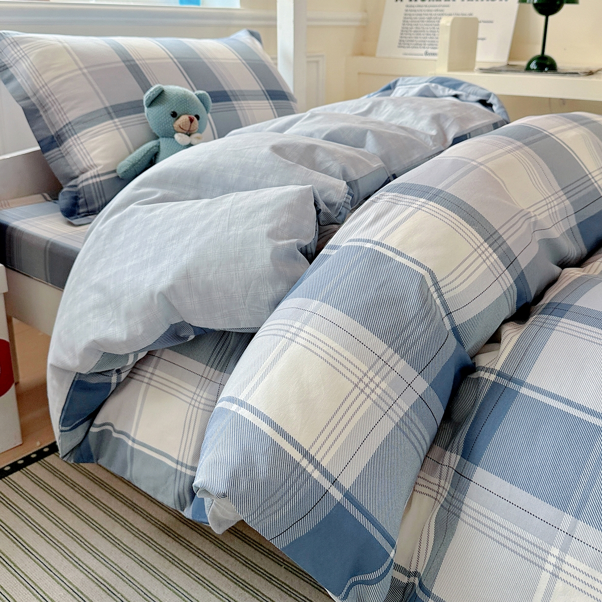 91家纺网 家纺一手货源 找家纺 依庭 2025新款全棉印花学生三件套宿舍三件套全棉三件套纯棉三件套 悬浮晶阵