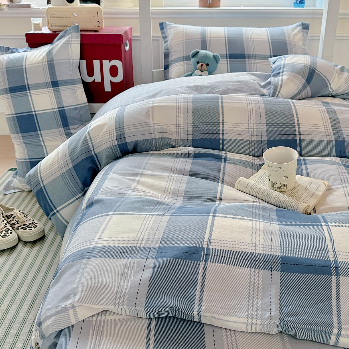 91家纺网 家纺一手货源 找家纺 依庭 2025新款全棉印花学生三件套宿舍三件套全棉三件套纯棉三件套 悬浮晶阵