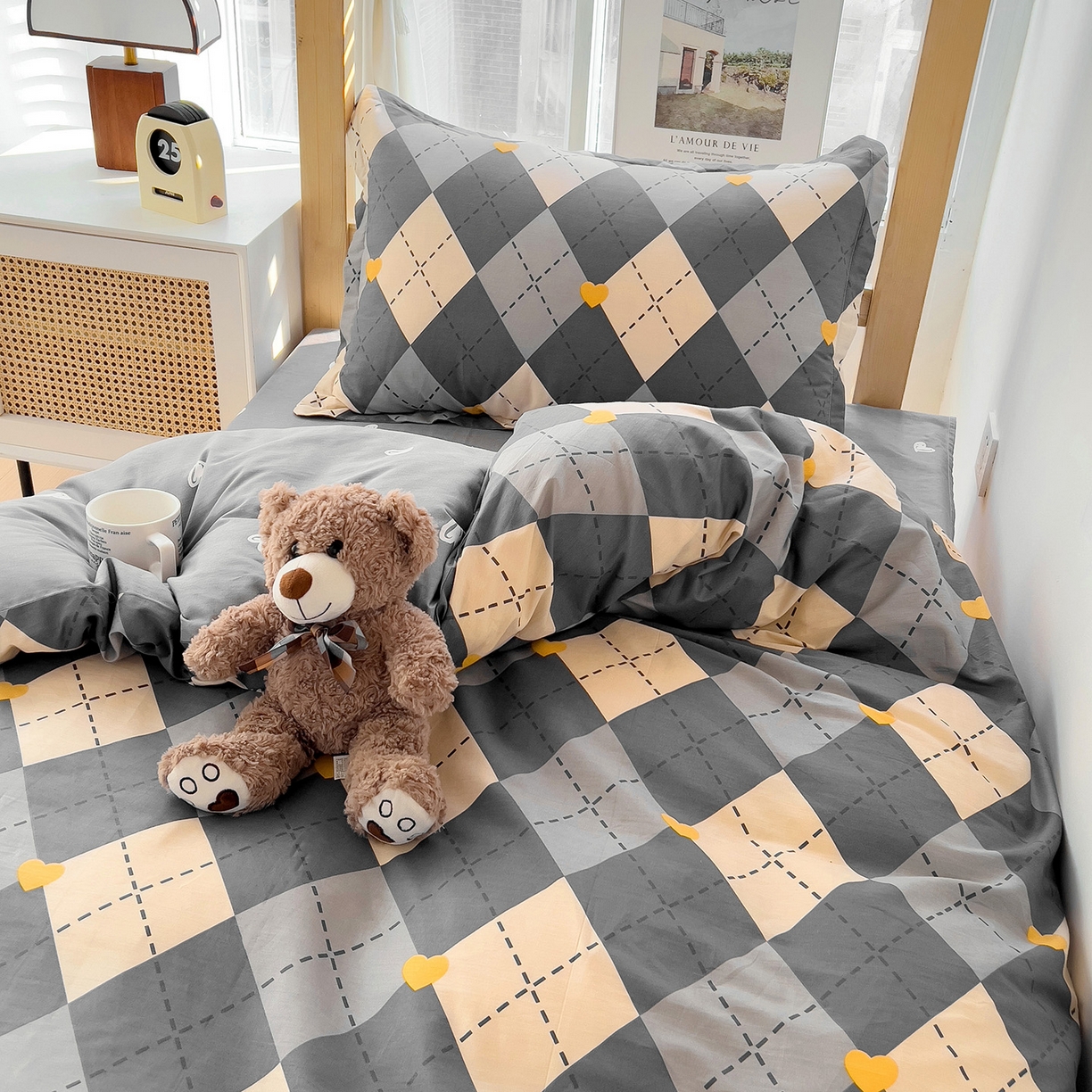 91家纺网 家纺一手货源 找家纺 依庭 2025新款全棉印花学生三件套宿舍三件套全棉三件套纯棉三件套 格韵空间