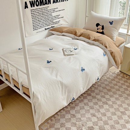 静家居-简约原创家纺 2025新款40sA类水洗棉米奇刺绣系列学生三件套 米奇白咖