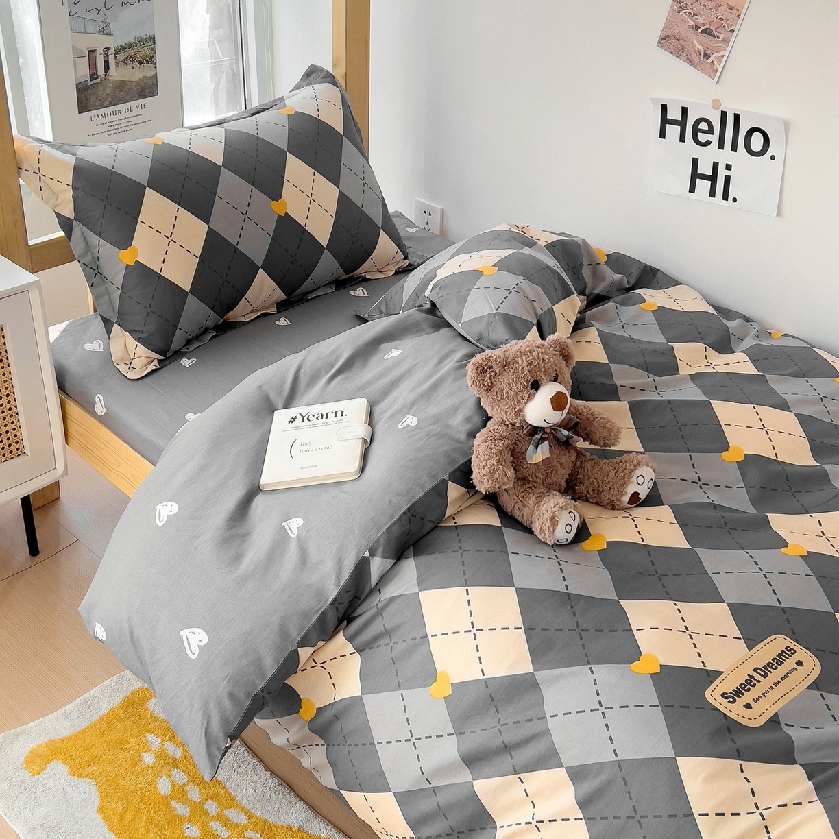 91家纺网 家纺一手货源 找家纺 依庭 2025新款全棉印花学生三件套宿舍三件套全棉三件套纯棉三件套 格韵空间