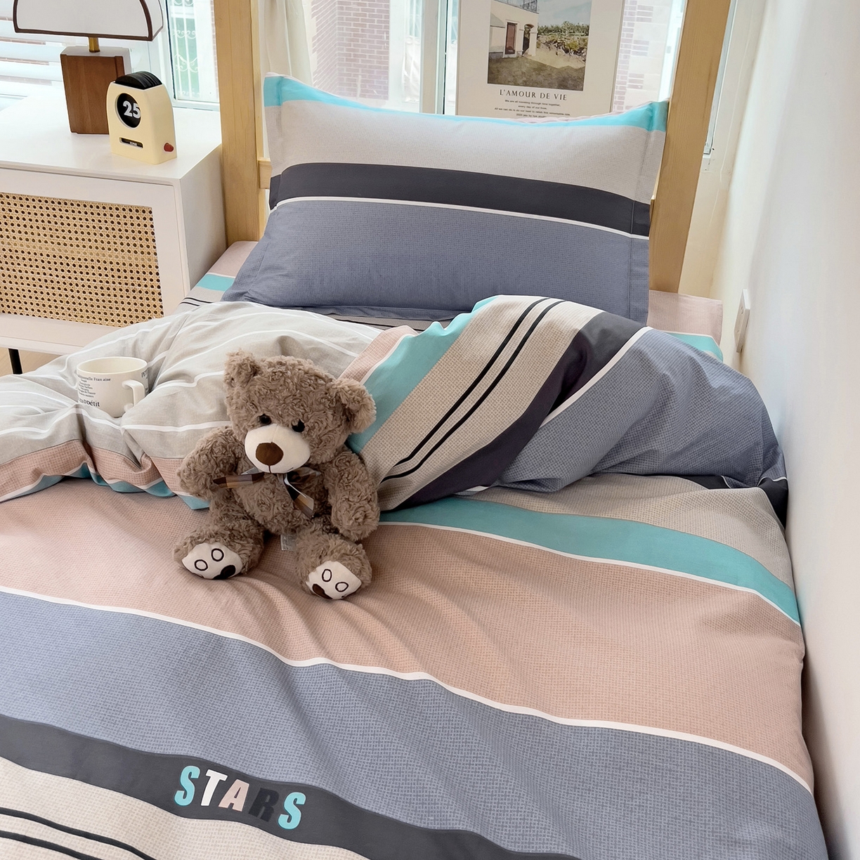 91家纺网 家纺一手货源 找家纺 依庭 2025新款全棉印花学生三件套宿舍三件套全棉三件套纯棉三件套 星空-玉