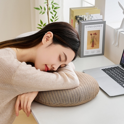 91家纺网 家纺一手货源 找家纺 （总）乐可 2025新款4D条纹午休枕枕头枕芯