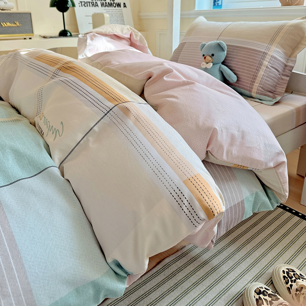 91家纺网 家纺一手货源 找家纺 依庭 2025新款全棉印花学生三件套宿舍三件套全棉三件套纯棉三件套 阳光沙漠