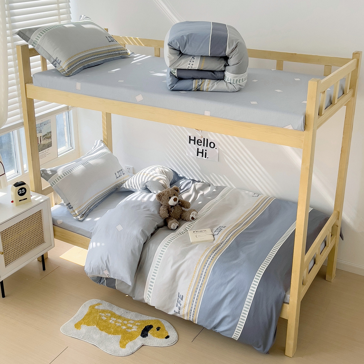 91家纺网 家纺一手货源 找家纺 依庭 2025新款全棉印花学生三件套宿舍三件套全棉三件套纯棉三件套 慕尼