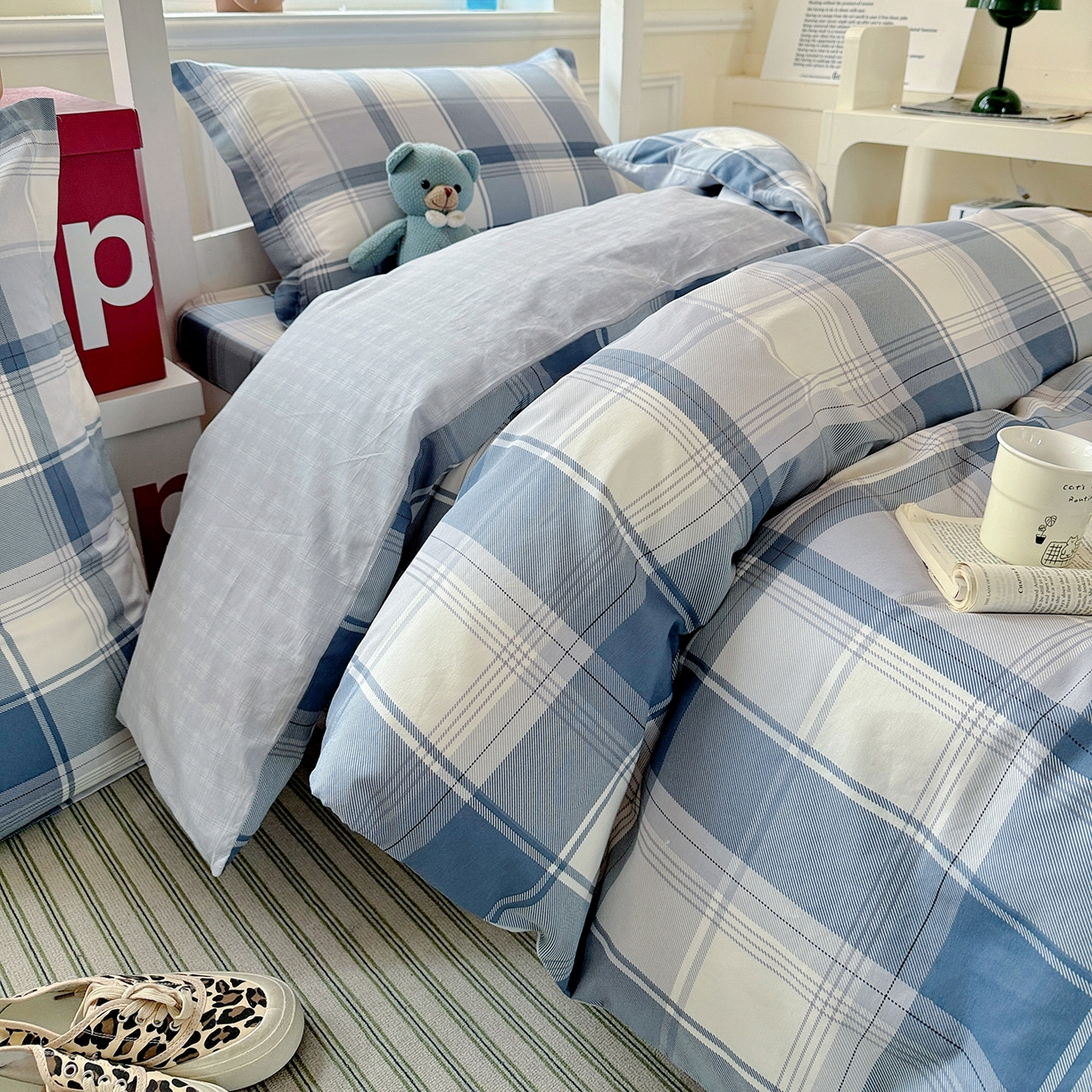 91家纺网 家纺一手货源 找家纺 依庭 2025新款全棉印花学生三件套宿舍三件套全棉三件套纯棉三件套 悬浮晶阵