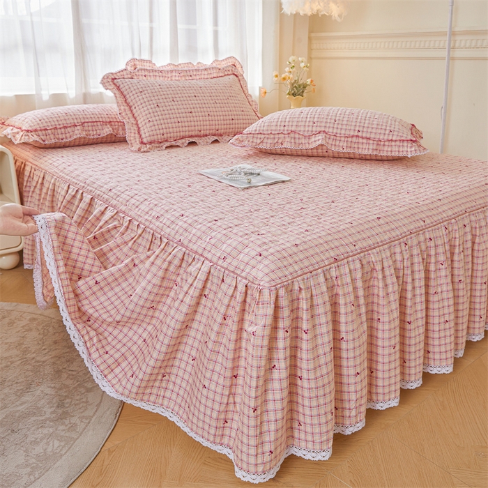 91家纺网 家纺一手货源 找家纺 缦彩 2025新款韩版A类全棉公主风纯棉夹棉床裙 卡曼-粉