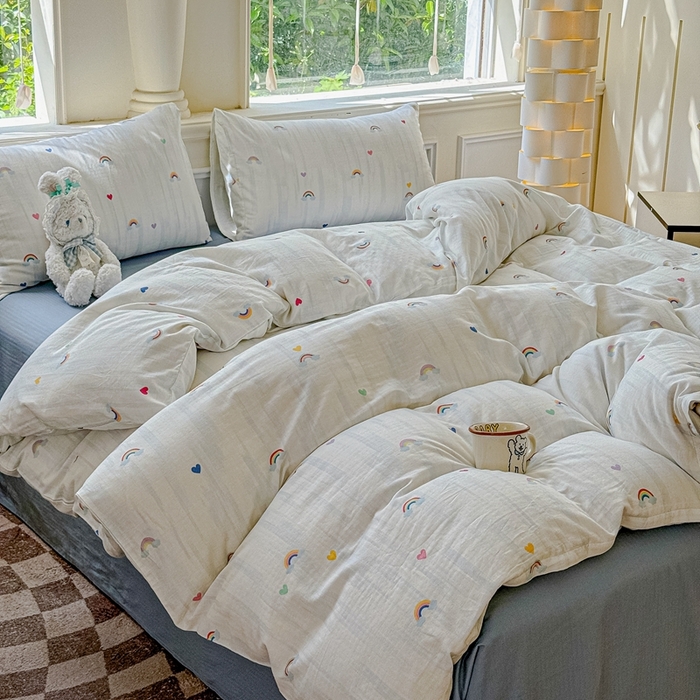 91家纺网 家纺一手货源 找家纺 感遇家纺2025新款全棉双层纱纤柔四件套 七彩虹