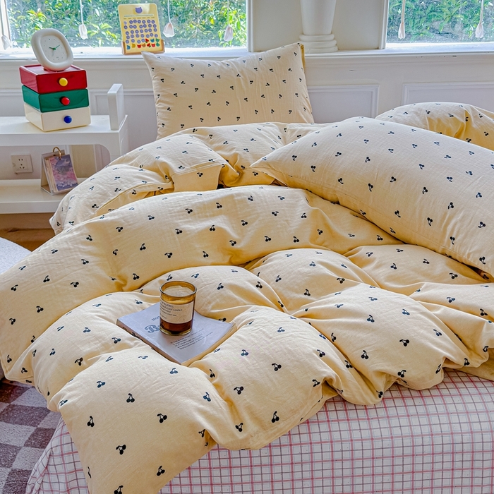 91家纺网 家纺一手货源 找家纺 感遇家纺2025新款全棉双层纱纤柔四件套 樱桃