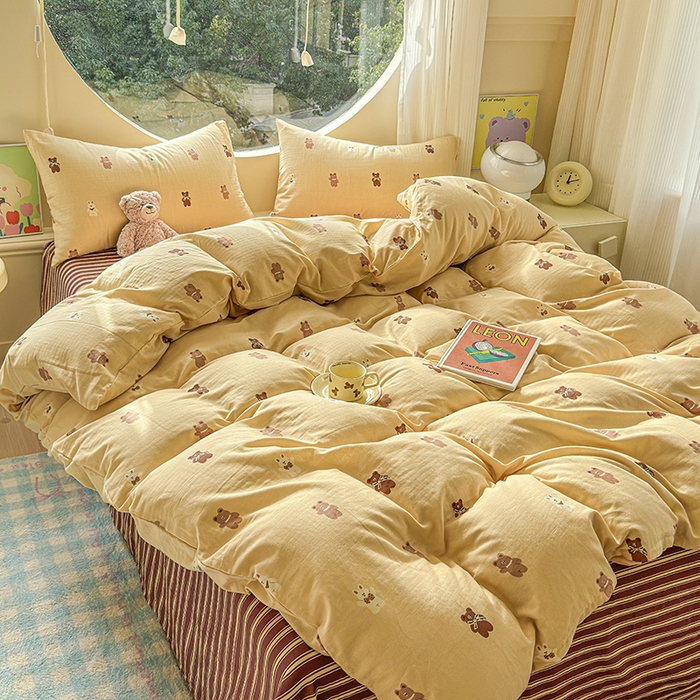 91家纺网 家纺一手货源 找家纺 感遇家纺 2025新款全棉纯棉千柔双层纱四件套 轻奢小熊