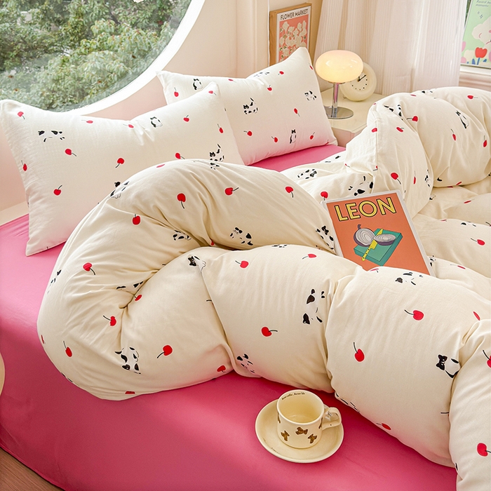 91家纺网 家纺一手货源 找家纺 感遇家纺 2025新款全棉纯棉千柔双层纱四件套 牛奶猫