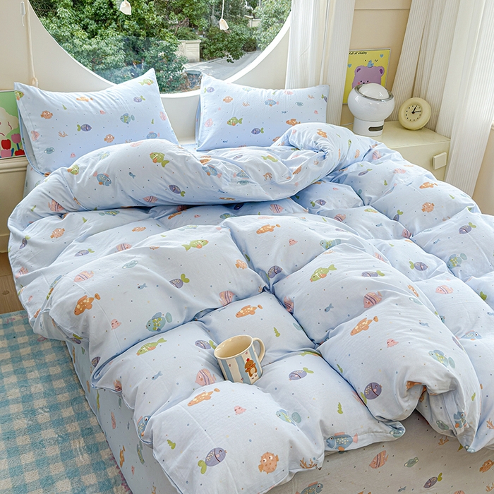 91家纺网 家纺一手货源 找家纺 感遇家纺 2025新款全棉纯棉千柔双层纱四件套 蓝色小鱼