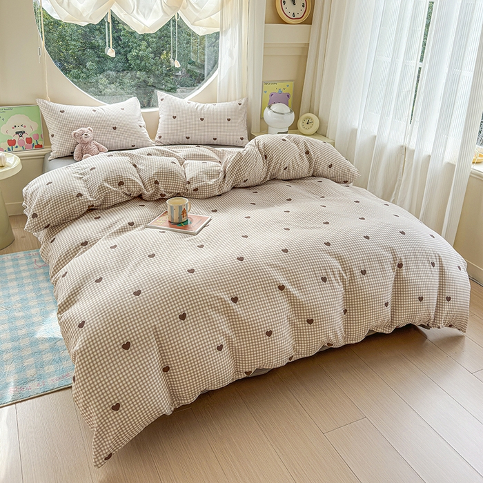 91家纺网 家纺一手货源 找家纺 感遇家纺 2025新款全棉纯棉千柔双层纱四件套 格子爱心咖