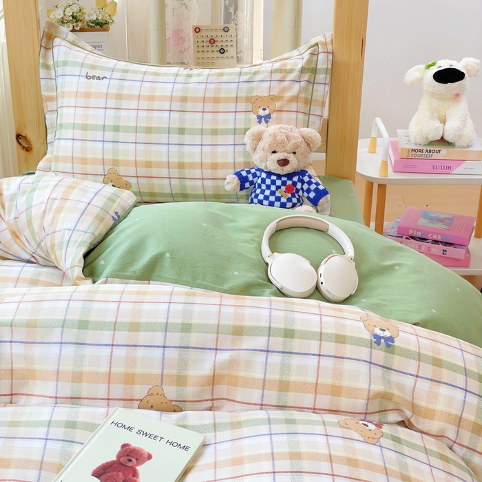 91家纺网 家纺一手货源 找家纺 铭博家纺 新款100%全棉印花学生季宿舍上下铺三件套 艾格小熊