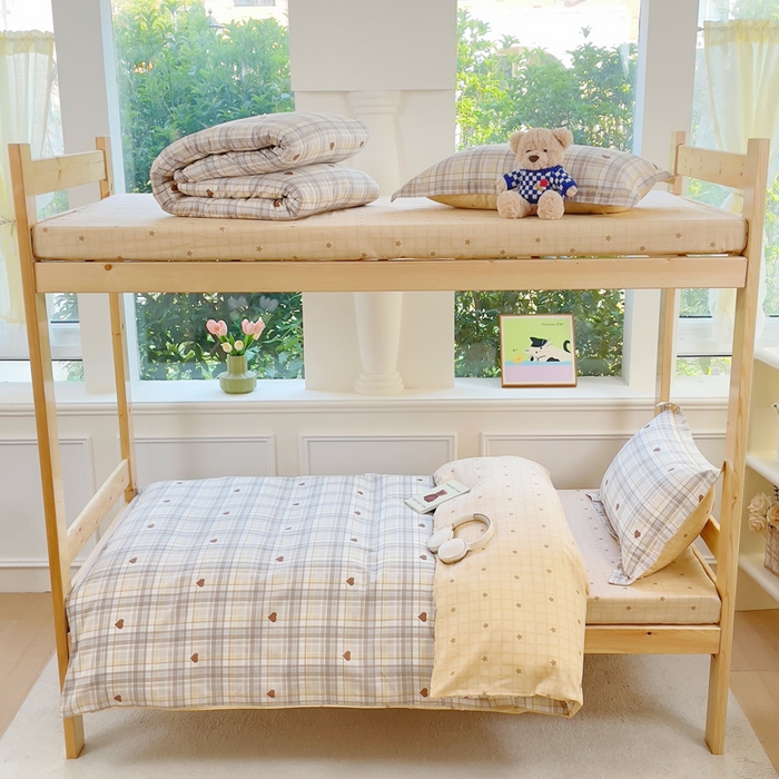 91家纺网 家纺一手货源 找家纺 铭博家纺 新款100%全棉印花学生季宿舍上下铺三件套 加州甜心-咖