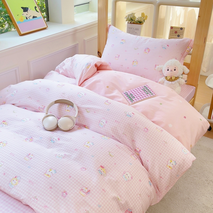 91家纺网 家纺一手货源 找家纺 铭博家纺 新款100%全棉印花学生季宿舍上下铺三件套 恋恋吉米