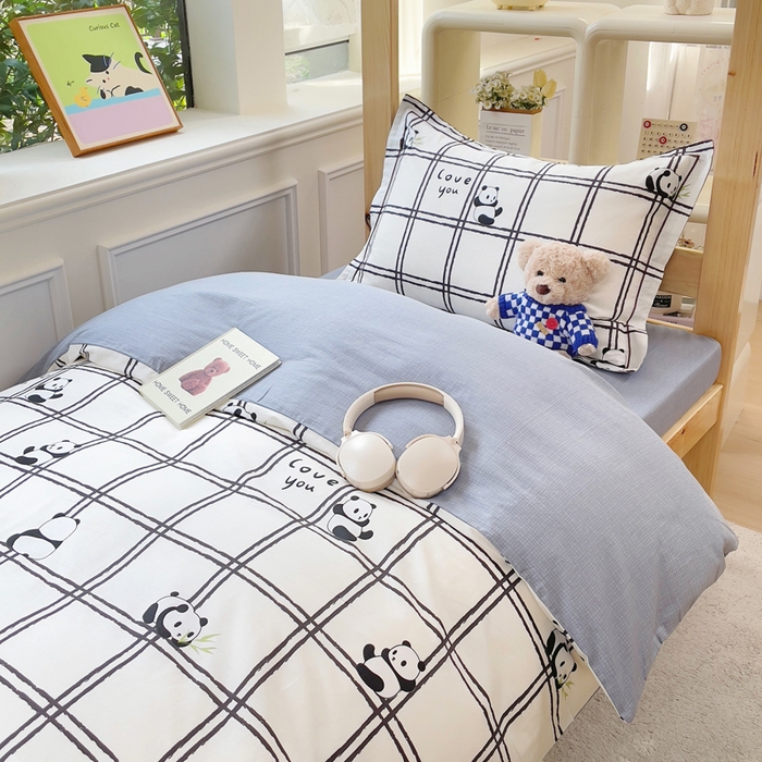 91家纺网 家纺一手货源 找家纺 铭博家纺 新款100%全棉印花学生季宿舍上下铺三件套 趣味熊猫